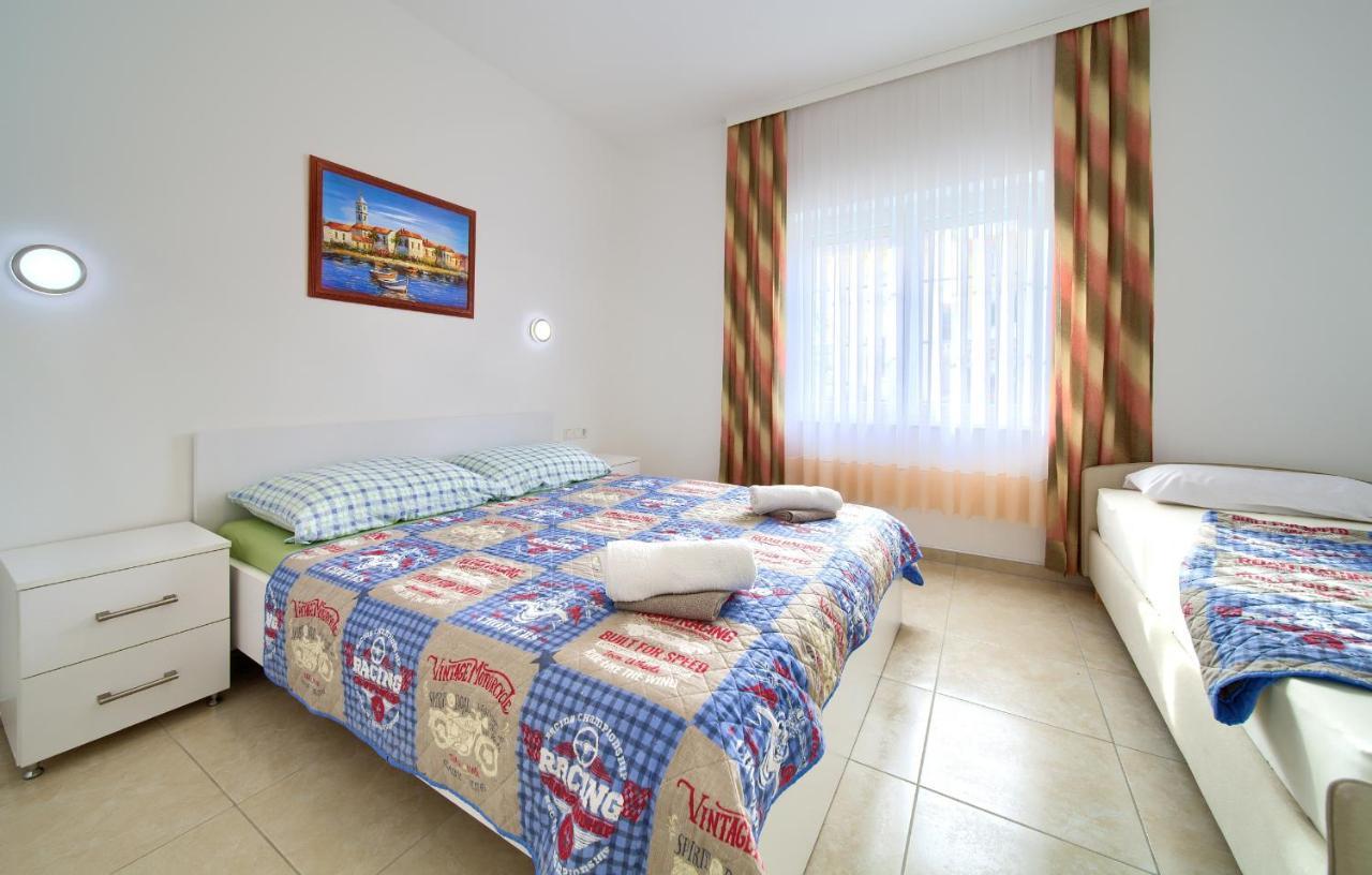 Apartmani Mara Matic Malinska Luaran gambar