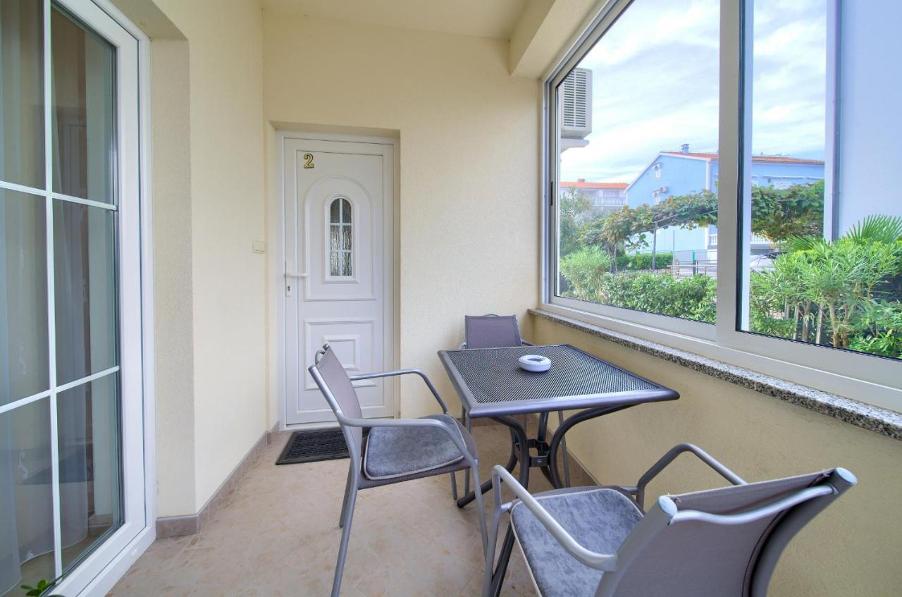 Apartmani Mara Matic Malinska Luaran gambar