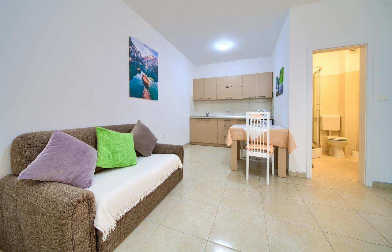 Apartmani Mara Matic Malinska Luaran gambar