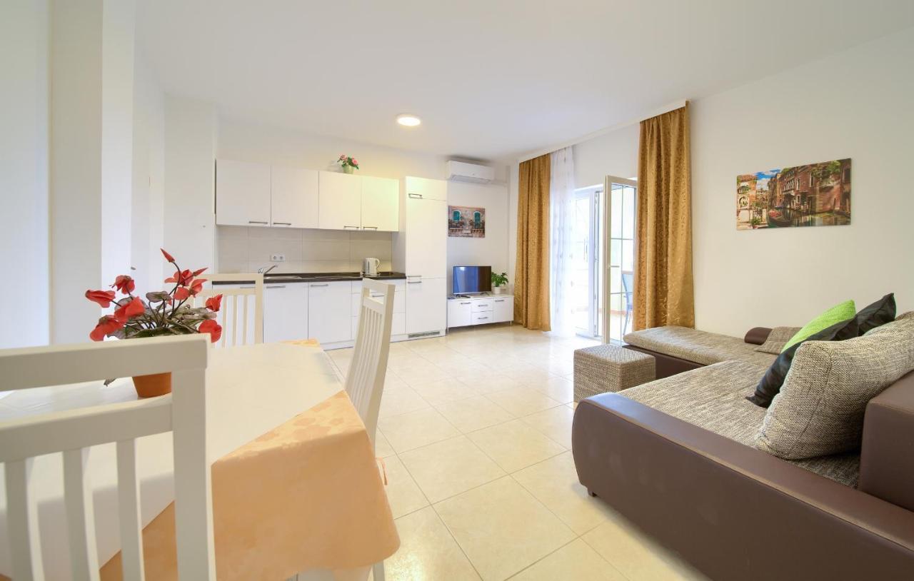 Apartmani Mara Matic Malinska Luaran gambar